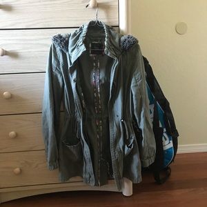 Cotton On Hooded Utility Jacket in Army Green